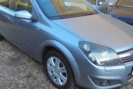 Opel Astra 183.000 km 2.999 &euro; Duisburg 47249
