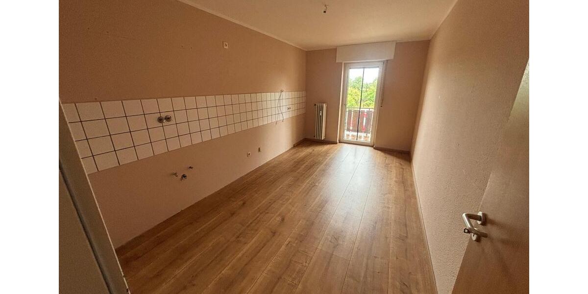 Etagenwohnung Duisburg Rheinhausen - 2 Zimmer, 71 m&sup2;, 600&euro; | Angebot:27565944