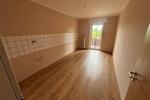 Etagenwohnung Duisburg Rheinhausen - 2 Zimmer, 71 m&sup2;, 600&euro; | Angebot:27565944