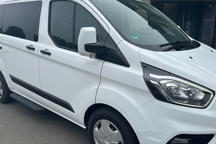 Ford Transit Custom 60.000 km 19.880 &euro; Duisburg 47138