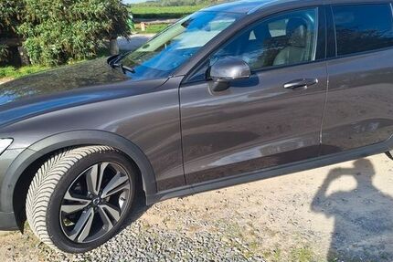 Volvo V60 Cross Country 30.000 km 33.950 &euro; Mettmann 40822