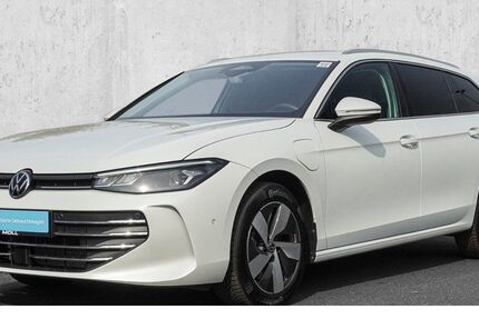 VW Passat Variant 5.478 km 40.490 &euro; Düsseldorf 40474