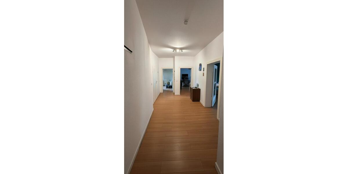 Etagenwohnung Düsseldorf Oberbilk - 2 Zimmer, 59 m&sup2;, 985&euro; | Angebot:27547929