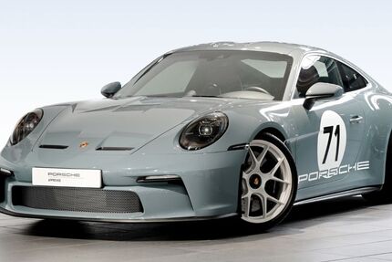 Porsche 992 2.596 km 409.000 &euro; Düsseldorf 40468