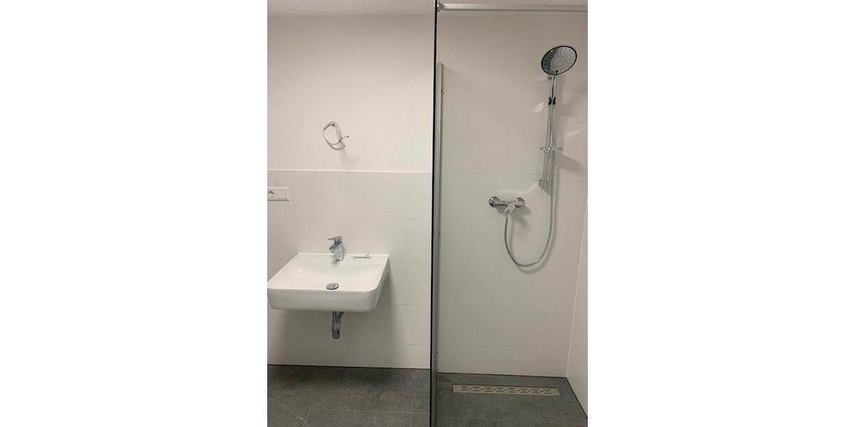 Etagenwohnung Neuss Augustinusviertel - 3 Zimmer, 92 m&sup2;, 1.200&euro; | Angebot:27565901