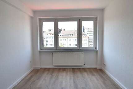 Wohnung Düsseldorf Stadtmitte - 2 Zimmer, 63 m&sup2;, 1.095&euro; | Angebot:27525491