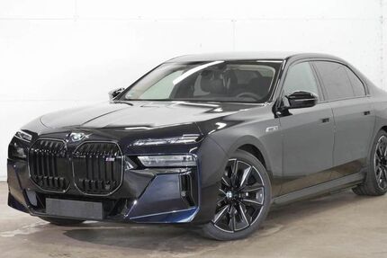 BMW i7 1.638 km 135.770 &euro; Mülheim 45472