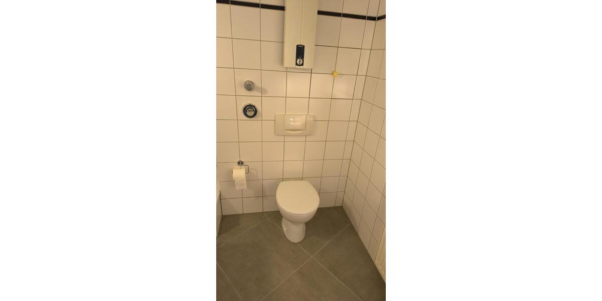 Etagenwohnung Mönchengladbach Nord - 2 Zimmer, 77 m&sup2;, 770&euro; | Angebot:27539324