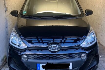 Hyundai i10 74.440 km 7.490 &euro; Düsseldorf 40625