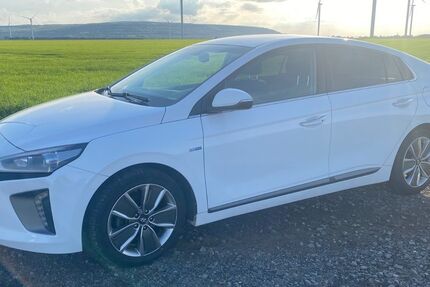 Hyundai IONIQ 82.500 km 14.890 &euro; Bedburg 50181