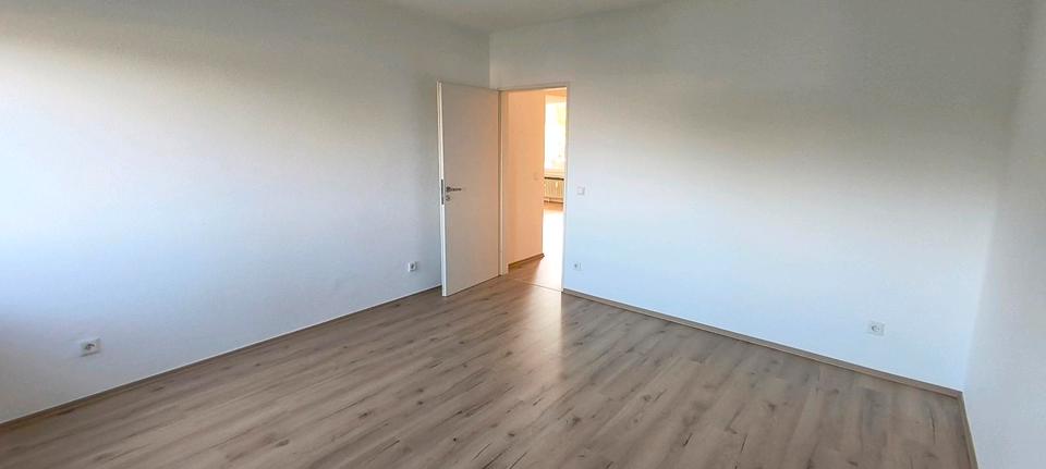 Etagenwohnung Viersen Sittard - 3 Zimmer, 83 m&sup2;, 180.000&euro; | Angebot:27534277