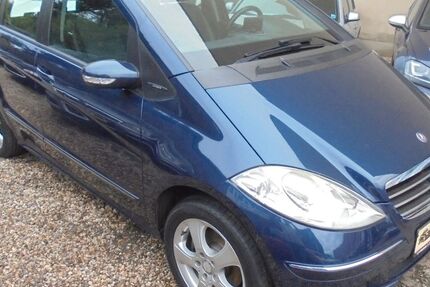 Mercedes-Benz A 150 182.000 km 1.650 &euro; Duisburg 47249