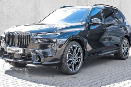 BMW X7 15.000 km 87.770 &euro; Velbert 42553