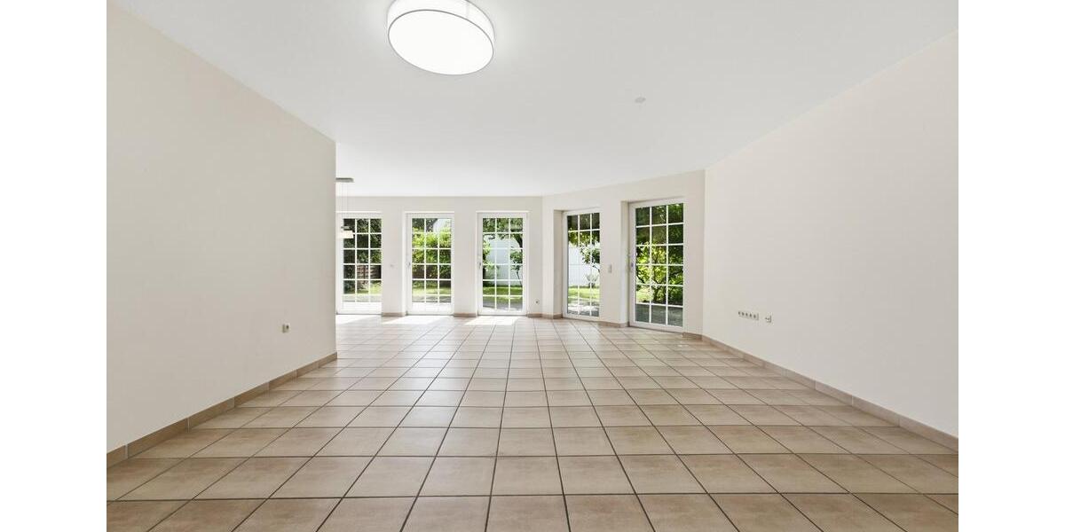 Einfamilienhaus Bergheim - 5 Zimmer, 165 m&sup2;, 685.000&euro; | Angebot:26891935