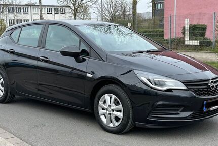 Opel Astra 180.000 km 4.990 &euro; Neuss 41460