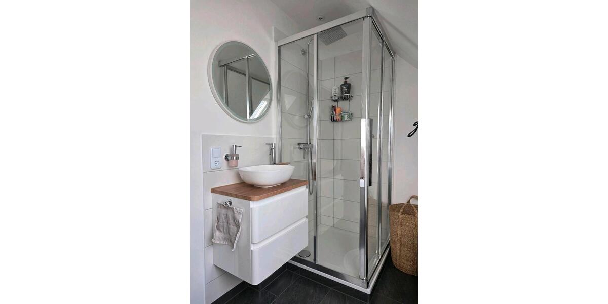 Dachgeschoßwohnung Wülfrath - 3 Zimmer, 79 m&sup2;, 299.000&euro; | Angebot:27499406