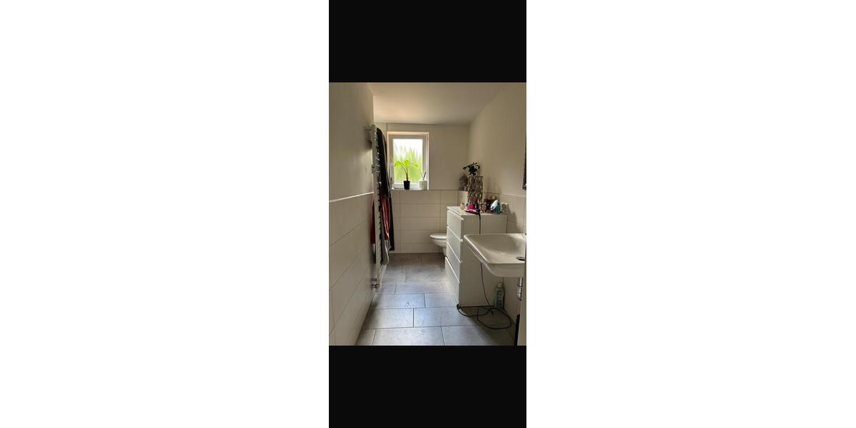 Erdgeschoßwohnung Viersen - 4 Zimmer, 128 m&sup2;, 1.700&euro; | Angebot:27556558