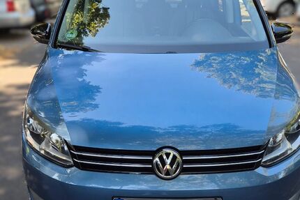 VW Touran 163.000 km 6.800 &euro; Düsseldorf 40547