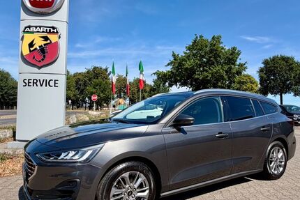 Ford Focus 28.400 km 17.000 &euro; Grevenbroich 41515