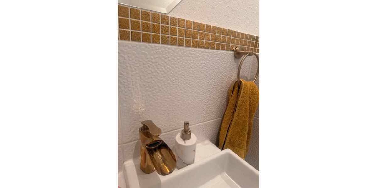 Etagenwohnung Dormagen Hackenbroich - 4 Zimmer, 94 m&sup2;, 220.000&euro; | Angebot:27542476
