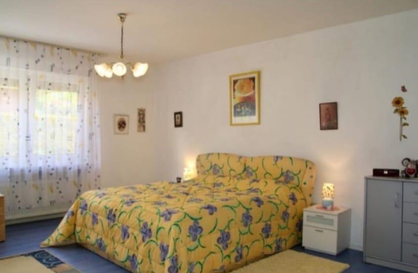 Bungalow Düsseldorf Stadtbezirk 6 - 4 Zimmer, 180 m&sup2;, 425.000&euro; | Angebot:27194367