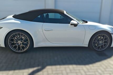 Porsche 992 20.800 km 129.500 &euro; Langenfeld 40764