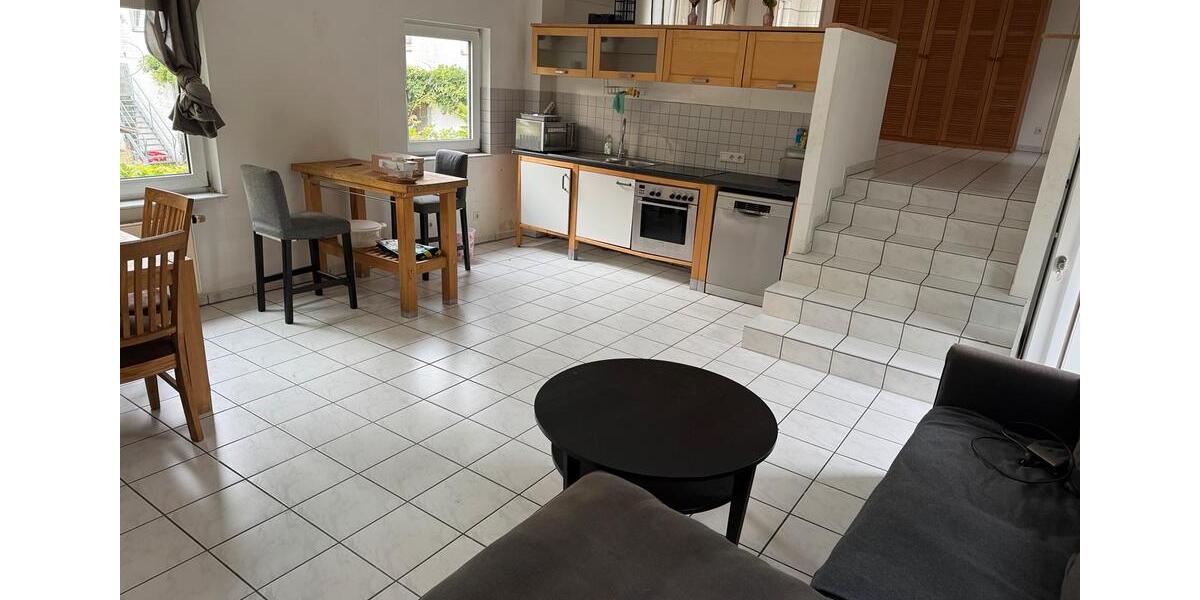 Hochparterre Düsseldorf Stadtbezirk 7 - 2 Zimmer, 65 m&sup2;, 1.200&euro; | Angebot:27553174