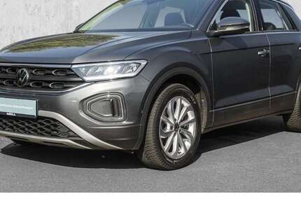 VW T-Roc 37.094 km 21.480 &euro; Düsseldorf 40474