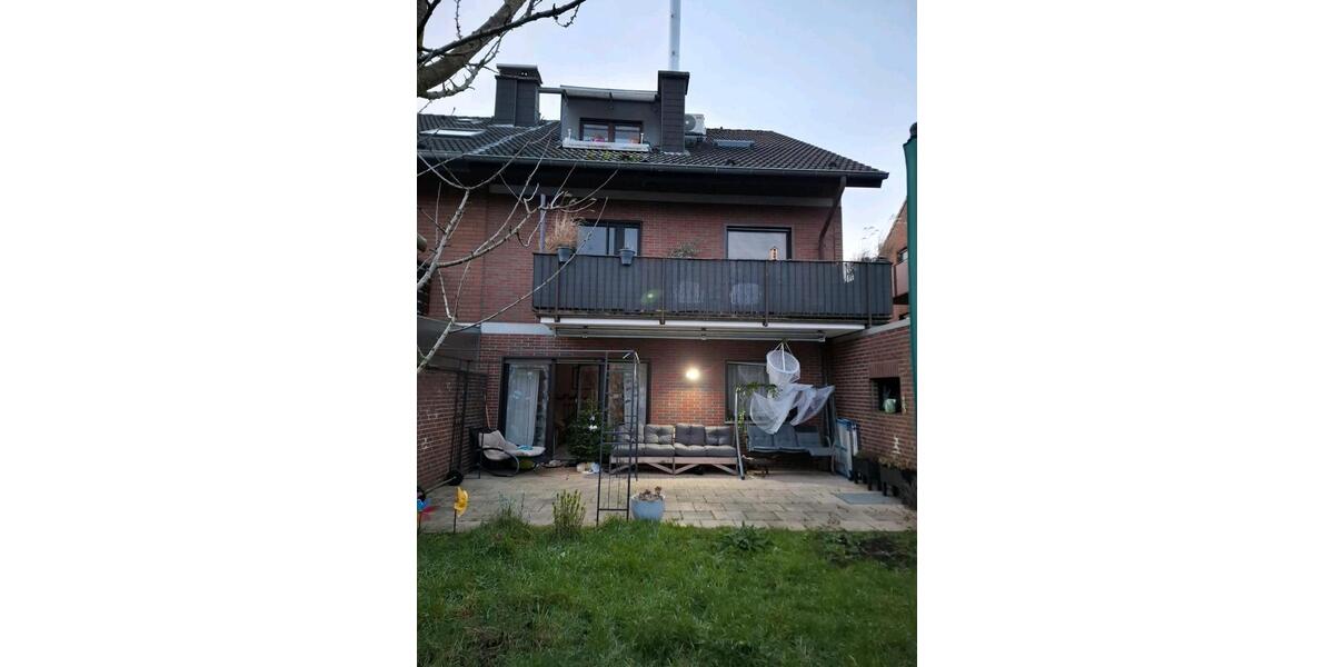 Doppelhaushälfte Mönchengladbach West - 11 Zimmer, 219 m&sup2;, 475.000&euro; | Angebot:27226284