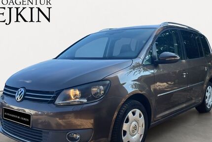 VW Touran 221.545 km 6.490 &euro; Krefeld 47803