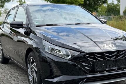 Hyundai i20 16.600 km 16.950 &euro; Willich 47877
