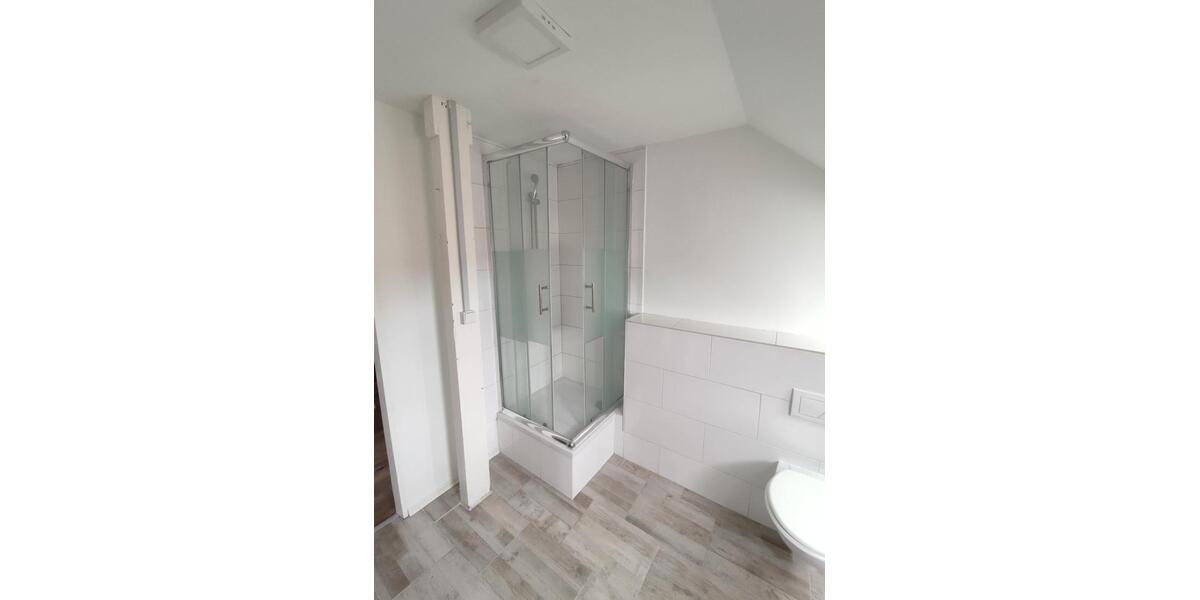 Dachgeschoßwohnung Mönchengladbach West - 2 Zimmer, 48 m&sup2;, 66.000&euro; | Angebot:27534639
