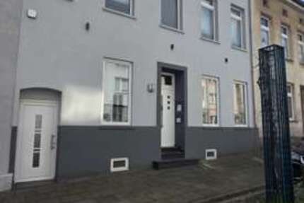 Haus Duisburg / Hochfeld Hochfeld - 12 Zimmer, 240 m&sup2;, 379.000&euro; | Angebot:27590827