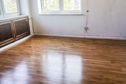 Wohnung Düsseldorf Unterrath - 2 Zimmer, 75 m&sup2;, 999&euro; | Angebot:25531159
