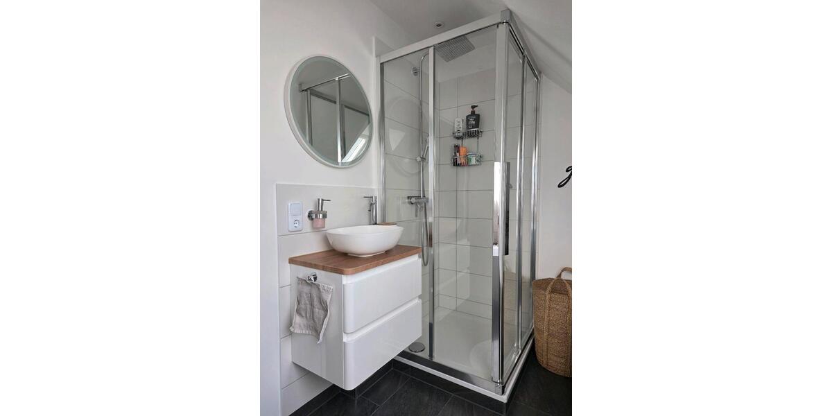 Dachgeschoßwohnung Wülfrath - 3 Zimmer, 79 m&sup2;, 244.000&euro; | Angebot:27514305