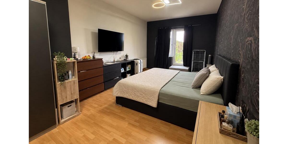 Terrassenwohnung Düsseldorf Heerdt - 1 Zimmer, 65 m&sup2;, 830&euro; | Angebot:27539473