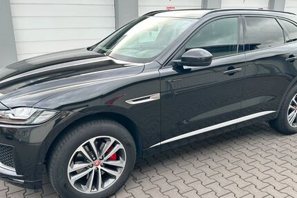 Jaguar F-Pace 131.000 km 19.750 &euro; Duisburg 47058