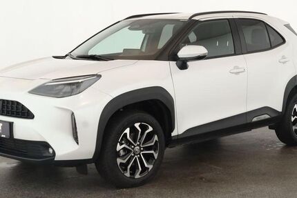 Toyota Yaris Cross 20.600 km 23.684 &euro; Düsseldorf 40233