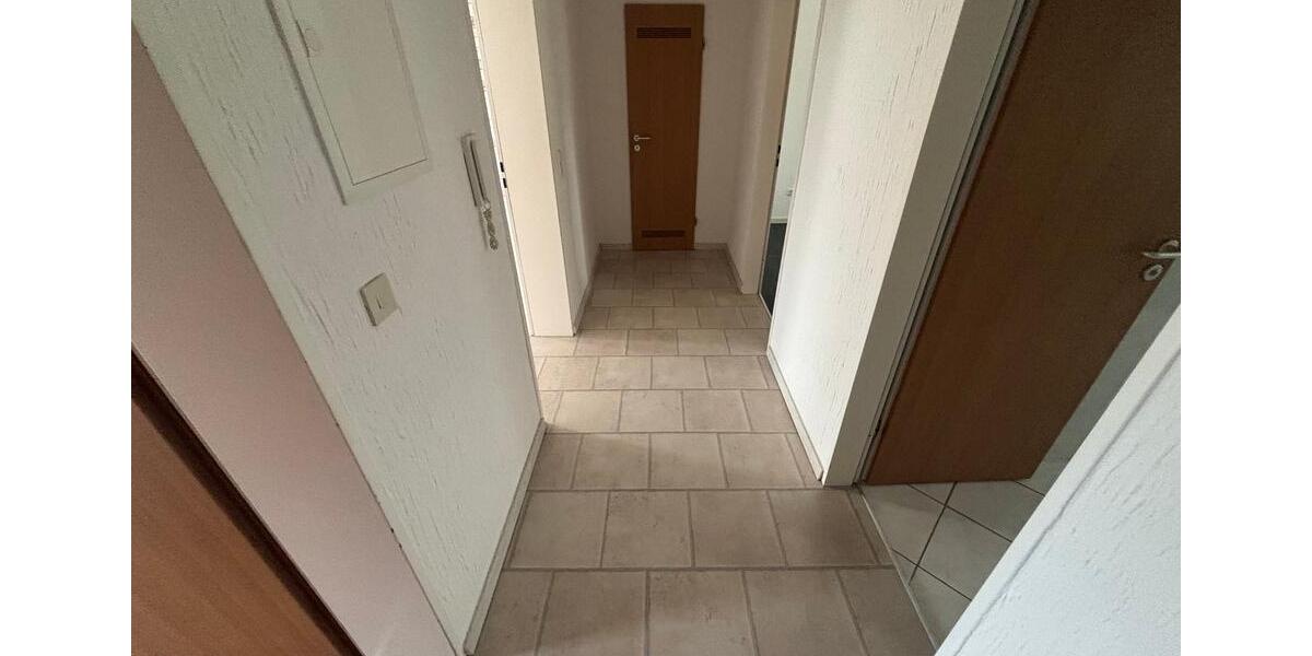 Etagenwohnung Duisburg Rheinhausen - 2 Zimmer, 71 m&sup2;, 600&euro; | Angebot:27565944