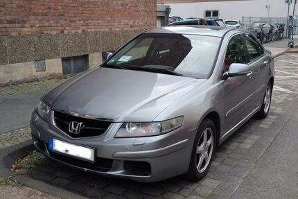 Honda Accord 316.000 km 2.100 &euro; Leverkusen 51379