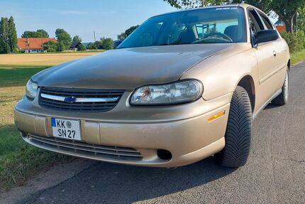 Chevrolet Malibu 208.000 km 2.849 &euro; Grefrath 47929