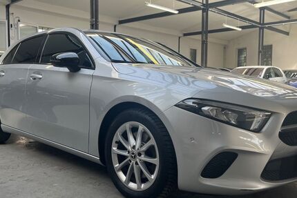 Mercedes-Benz A 250 72.000 km 21.450 &euro; Velbert 42551