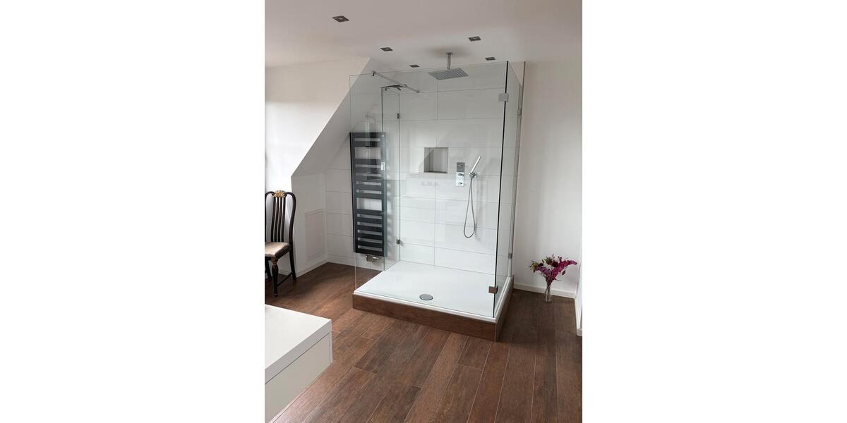 Dachgeschoßwohnung Düsseldorf Stadtbezirk 7 - 4 Zimmer, 139 m&sup2;, 620.000&euro; | Angebot:27496427