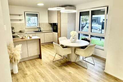 Wohnung Langenfeld - 3 Zimmer, 95 m&sup2;, 1.526&euro; | Angebot:27556901