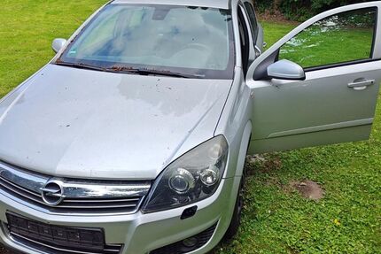 Opel Astra 199.627 km 1.450 &euro; Leverkusen 51371