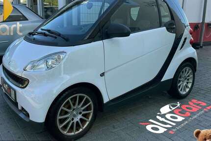 Smart forTwo 92.008 km 4.550 &euro; Mönchengladbach 41238