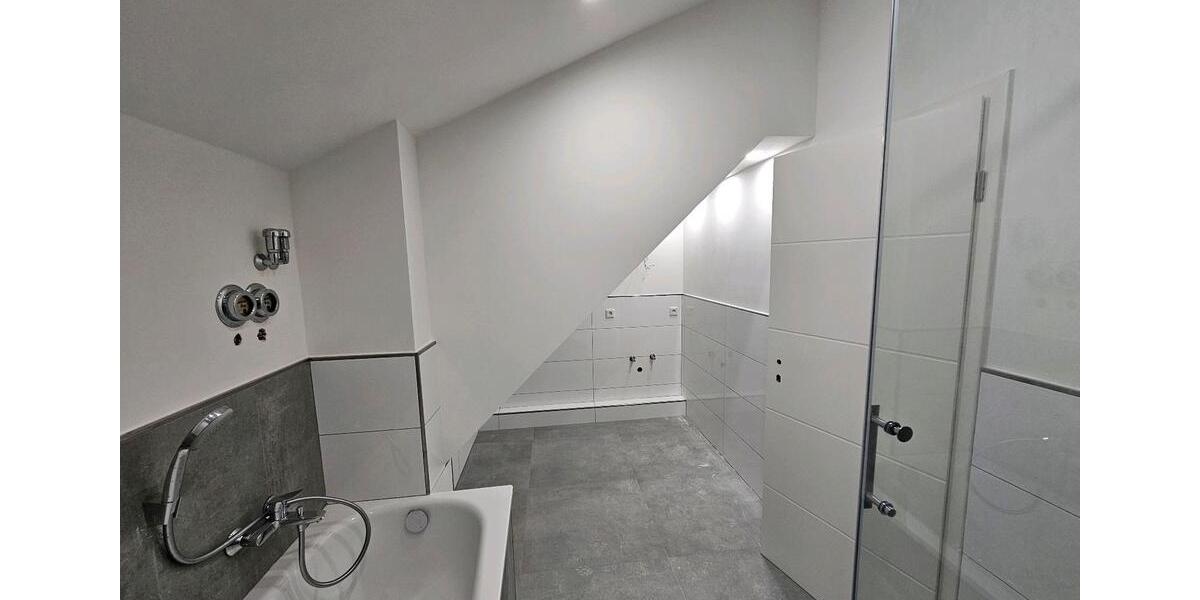 Maisonettenwohnung Duisburg Huckingen - 3.5 Zimmer, 110 m&sup2;, 365.000&euro; | Angebot:27450786