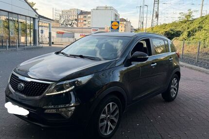 Kia Sportage 147.000 km 8.699 &euro; Düsseldorf 40223