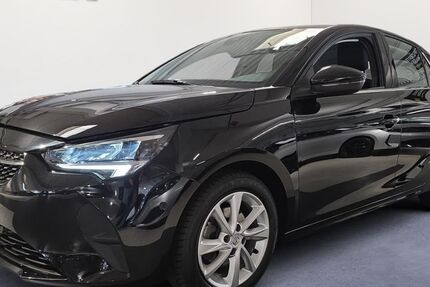 Opel Corsa 32.395 km 15.680 &euro; Düsseldorf 40231