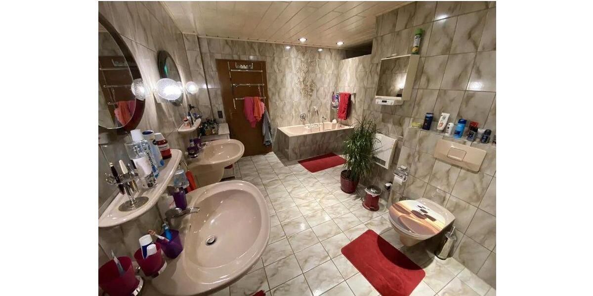 Einfamilienhaus Grevenbroich Neuenhausen - 6 Zimmer, 134 m&sup2;, 399.000&euro; | Angebot:27461089